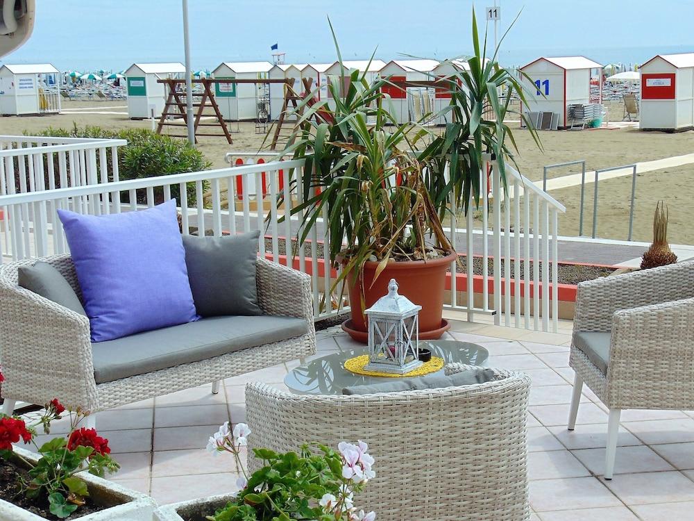 Hotel Columbus Caorle Zewnętrze zdjęcie