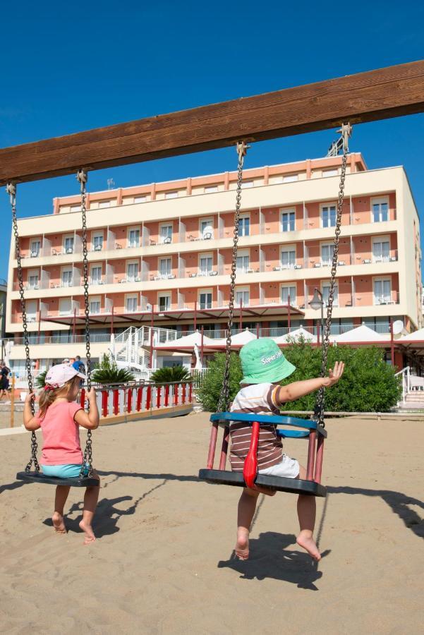 Hotel Columbus Caorle Zewnętrze zdjęcie